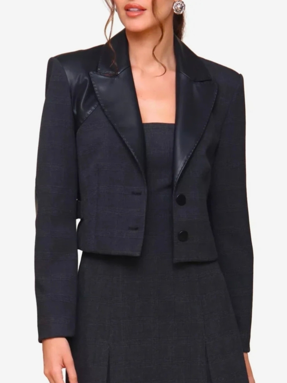 🔥Avec Les Filles Tailored Cropped Blazer with Faux Leather Trim